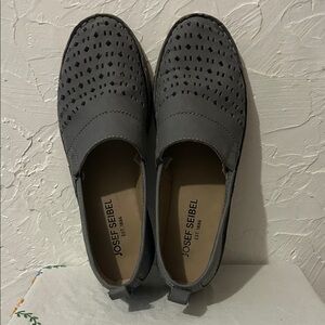 Josef Seibel Women's Jeans Leather Loafers
Size 39 
US Size 8.5